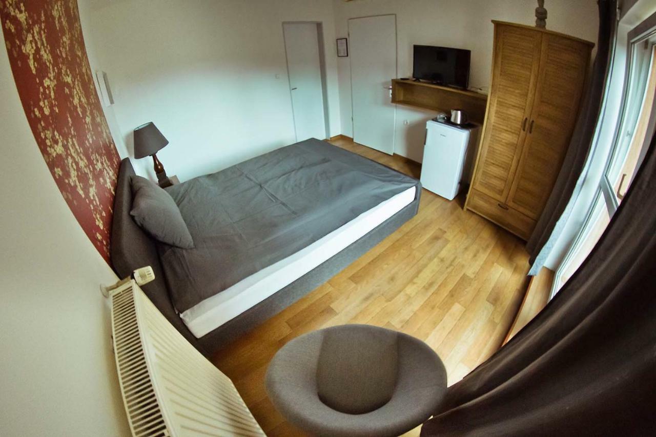 Koi Apartman บาลาโตนัลมาดี ภายนอก รูปภาพ