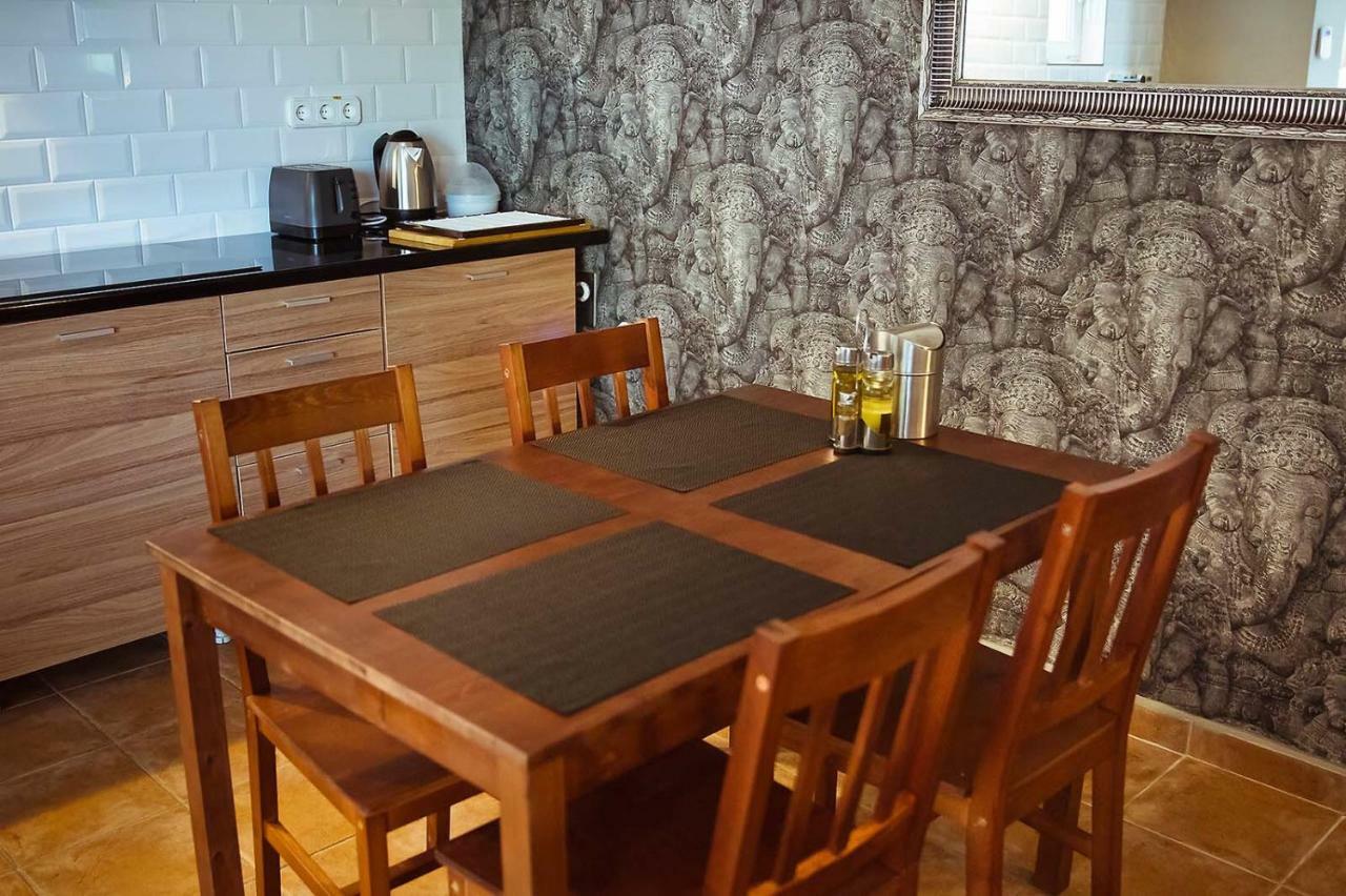 Koi Apartman บาลาโตนัลมาดี ภายนอก รูปภาพ